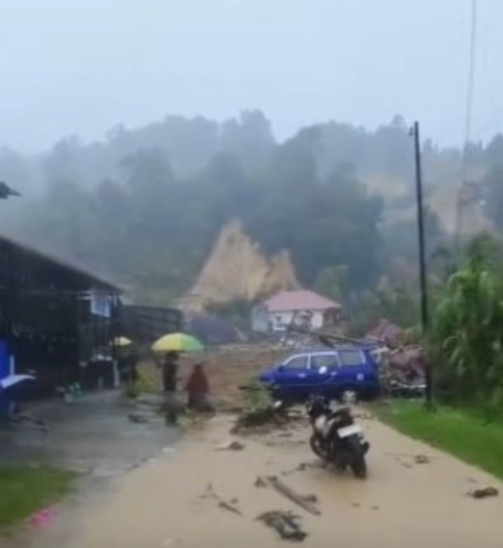 Screenshot_20251126-090033_WhatsAppBusiness